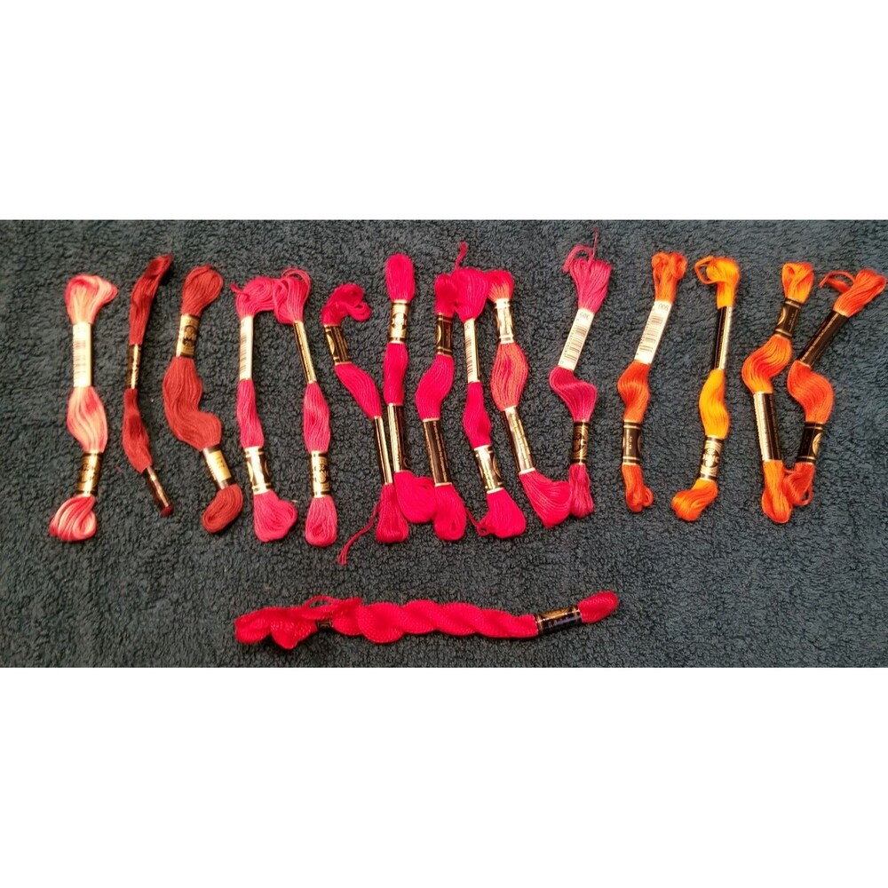 Vintage Dmc embroidery thread floss lot red family colors new unused lot of 16